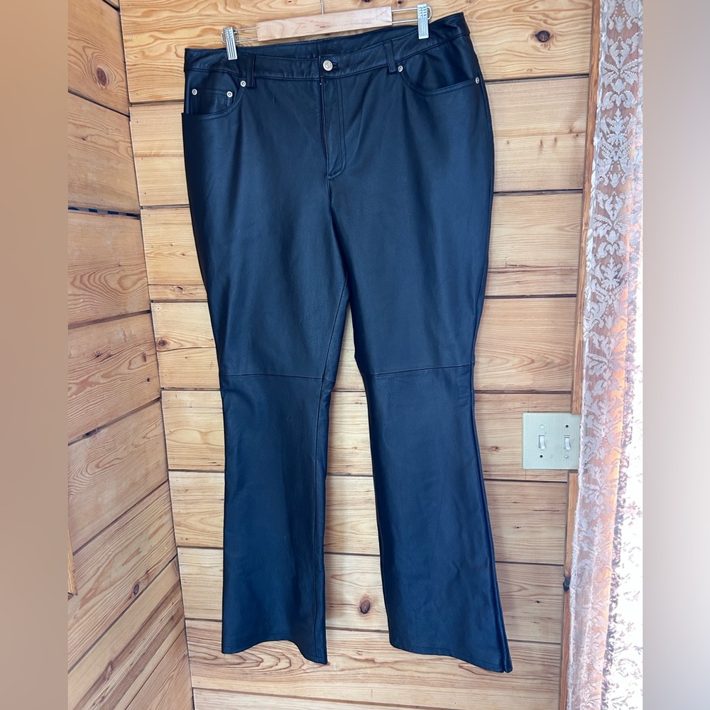 Women's‎ 18 18T Black Leather Pants Flared Leg Plus Size NEW